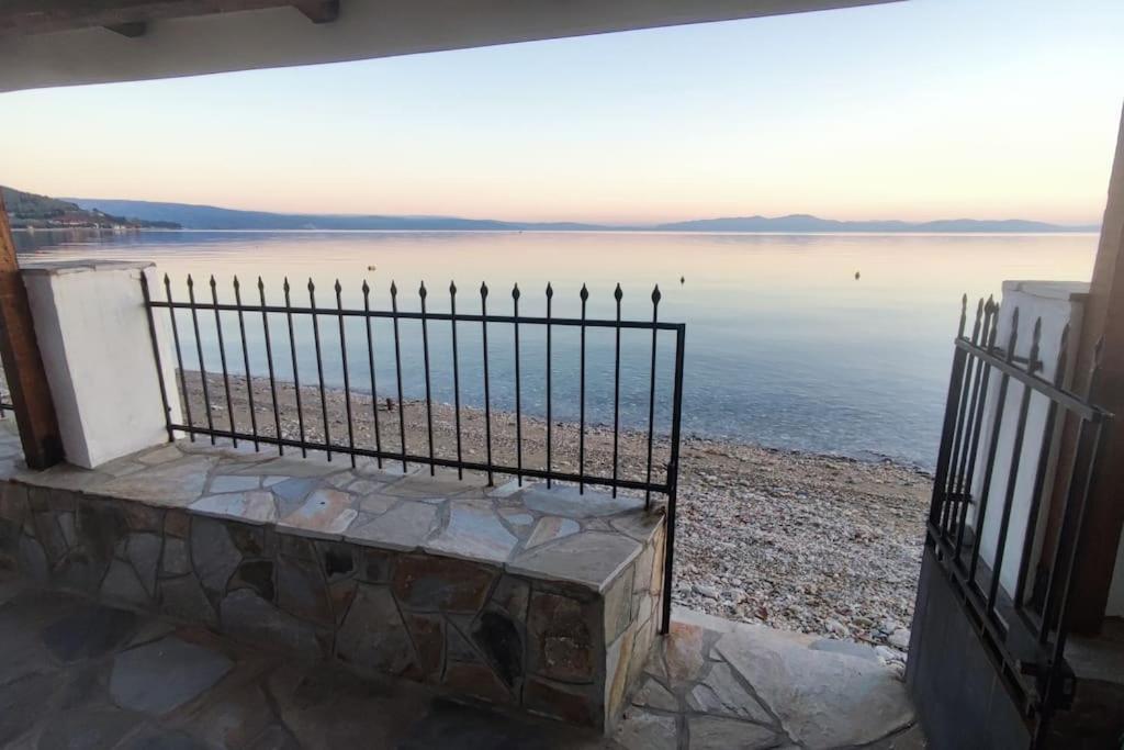 Malakion Rustic Studio Seaside View Buitenkant foto